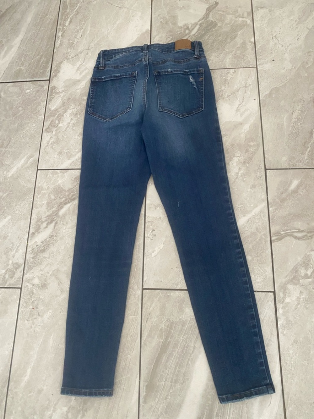 AERO Super High Rise Women Skinny Distressed Jeans | 6 - Picture 9 of 12